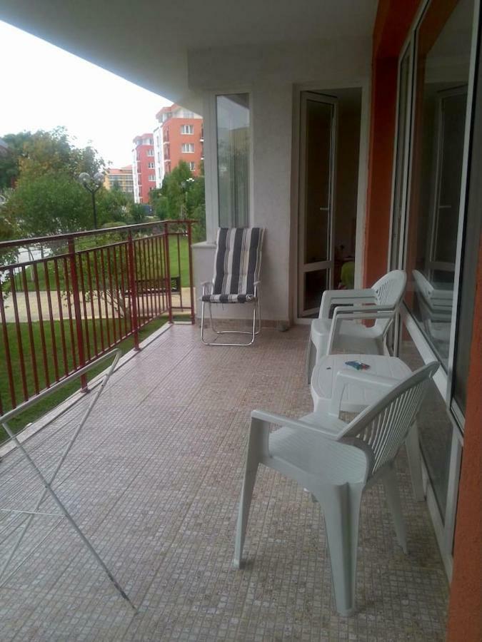 Magical Apartment In Marina View Fort Beach Sveti Vlas Eksteriør billede